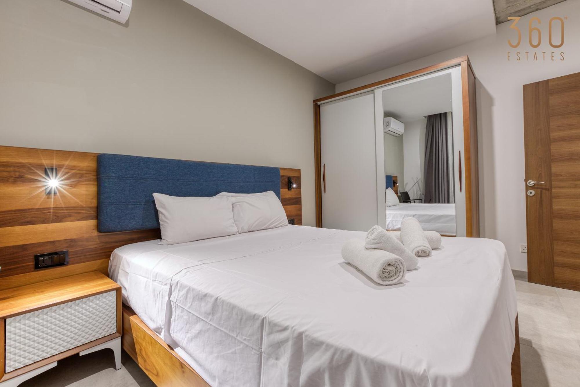 Is-Swieqi The Swieqi Poolside Suites מראה חיצוני תמונה