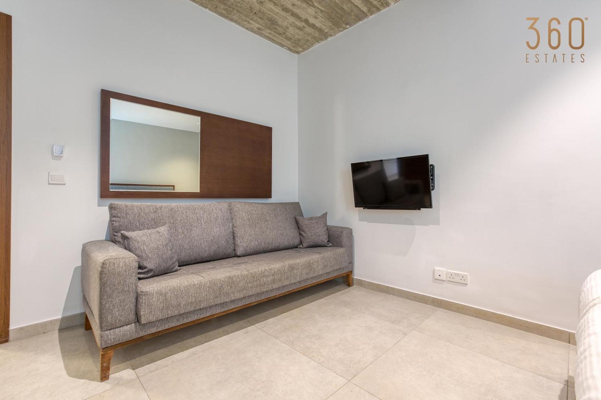 Is-Swieqi The Swieqi Poolside Suites מראה חיצוני תמונה