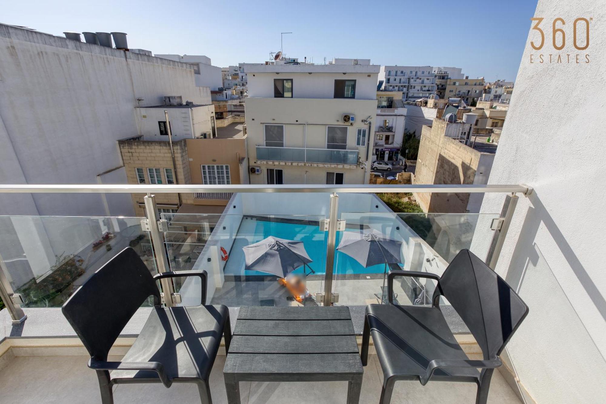 Is-Swieqi The Swieqi Poolside Suites מראה חיצוני תמונה