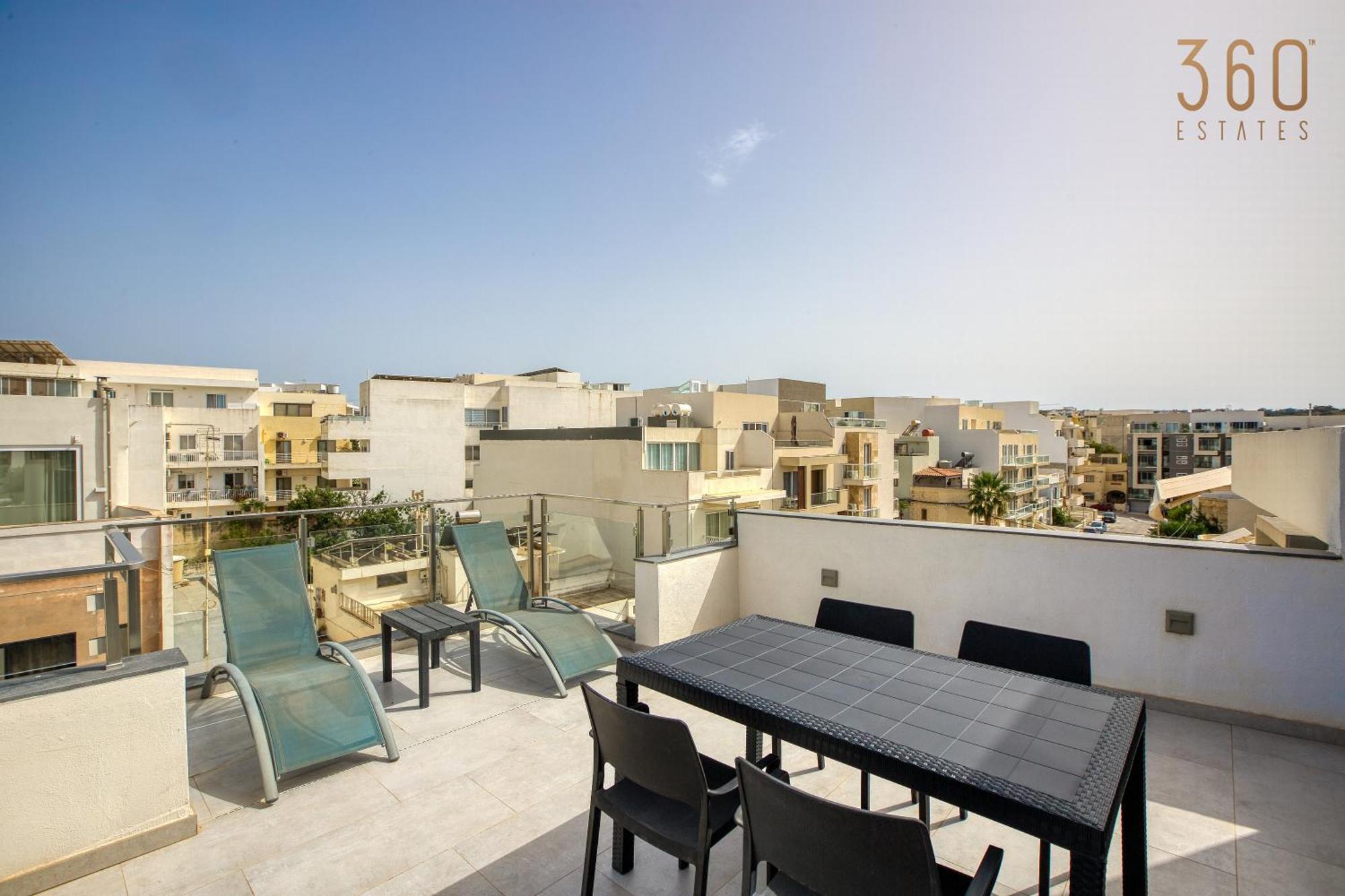 Is-Swieqi The Swieqi Poolside Suites מראה חיצוני תמונה