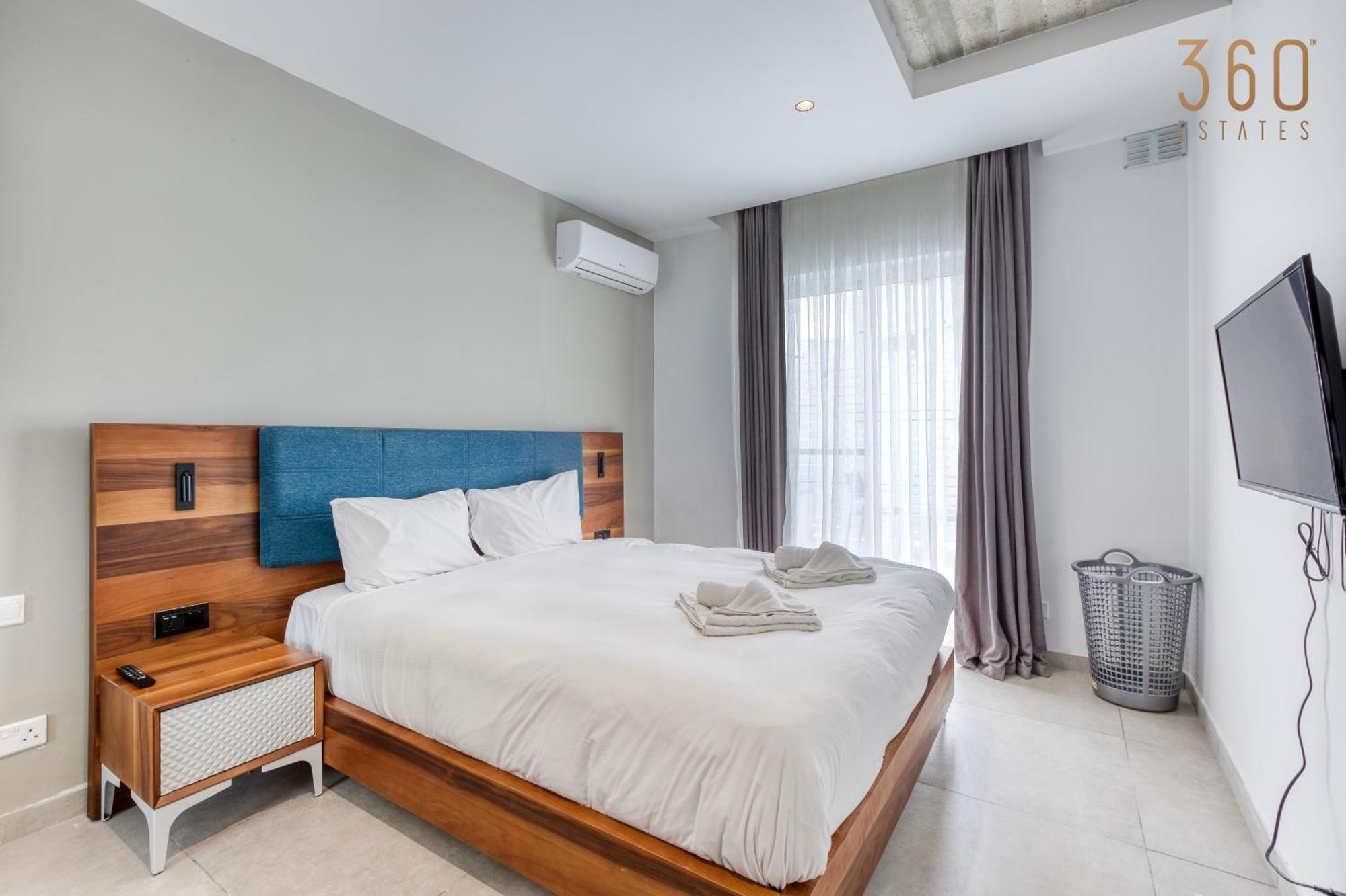 Is-Swieqi The Swieqi Poolside Suites מראה חיצוני תמונה