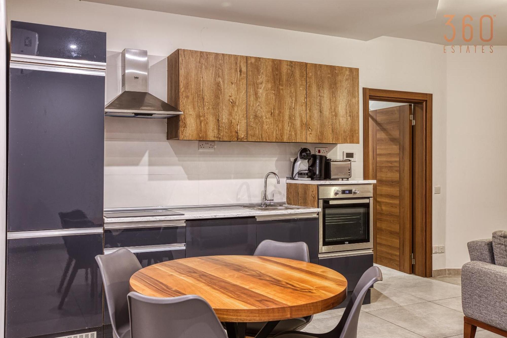 Is-Swieqi The Swieqi Poolside Suites מראה חיצוני תמונה