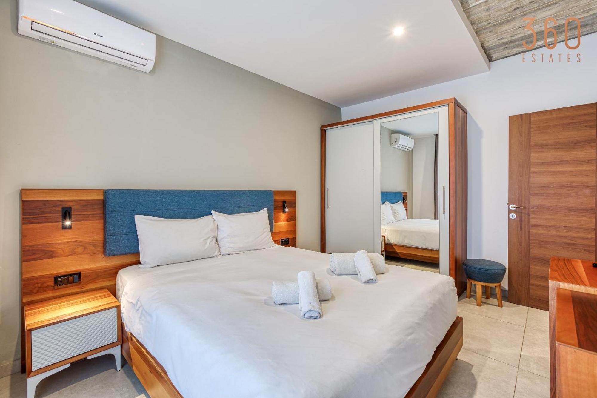 Is-Swieqi The Swieqi Poolside Suites מראה חיצוני תמונה
